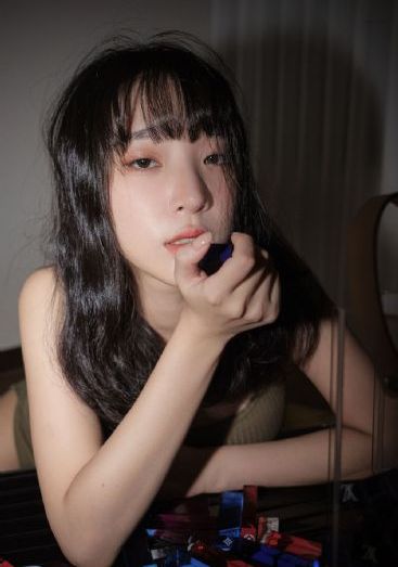 隔壁搬来邻居水野朝阳