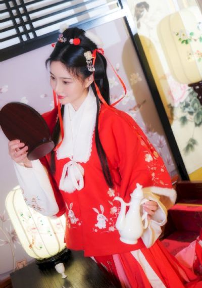 清宫性吏