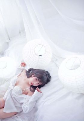日本电影三级年轻的阿